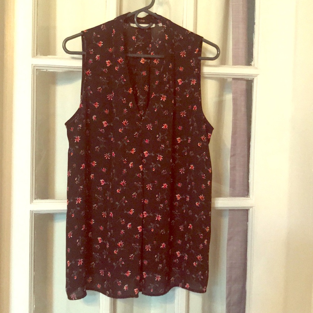 Sleeveless Floral Top